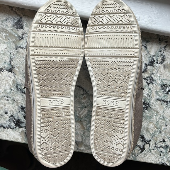 Skechers BOBS Memory Foam Tan Shoes Size 9 - Picture 6 of 8